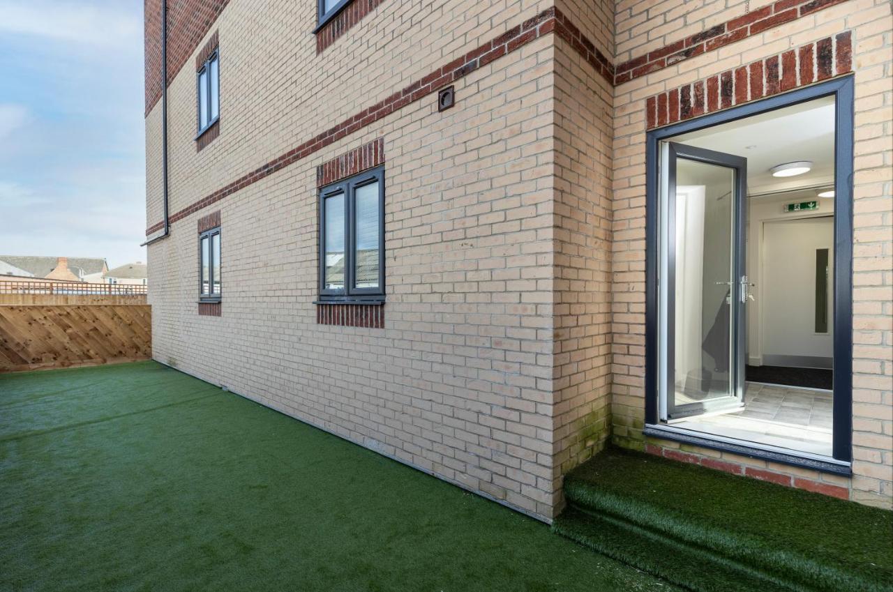 Avery House 1 - One Bedroom With Outdoor Terrace Дарлингтон Экстерьер фото